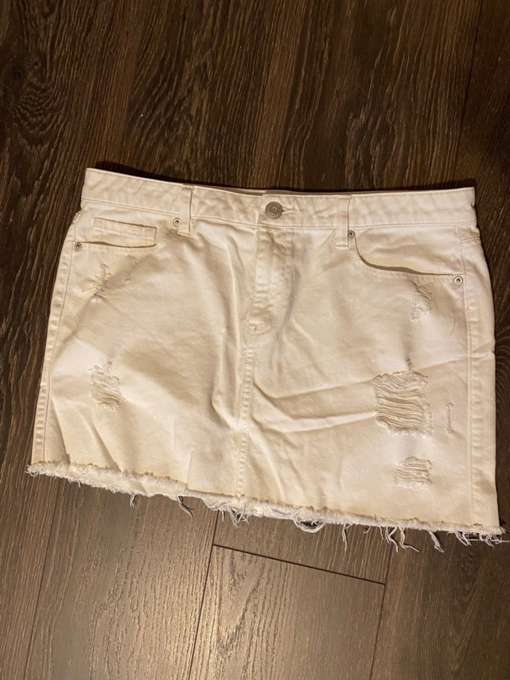 Aeropostale Off-White Distressed Denim Mini Skirt